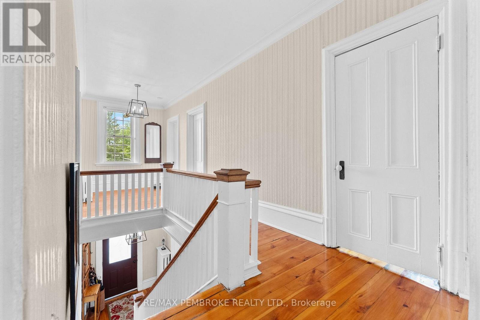 233 CATHERINE STREET - 28