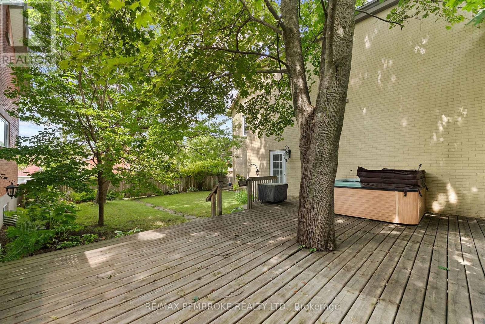 233 CATHERINE STREET - 45