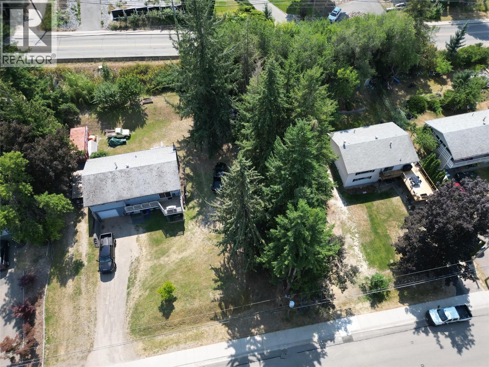  2110 1 Avenue Northeast, Salmon Arm