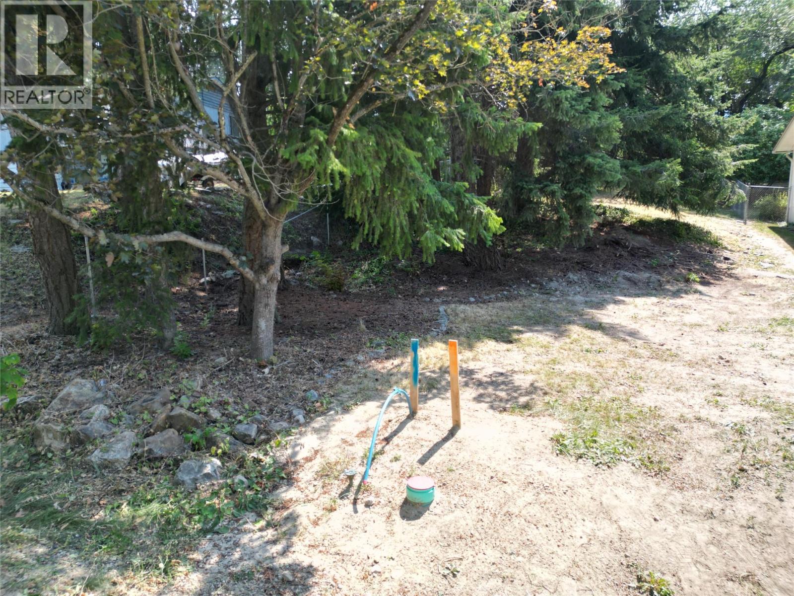  2110 1 Avenue Northeast, Salmon Arm