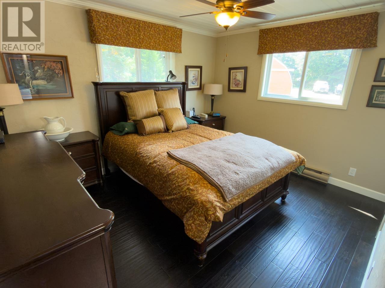 36 Heronry Lake Road South - 32