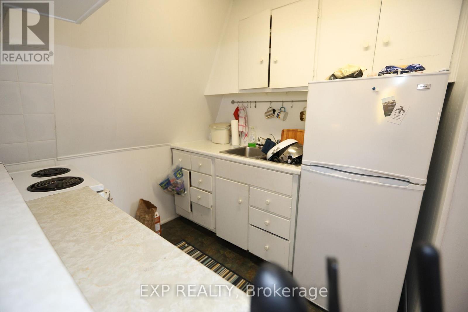 1 Bed, 1 Bath Multi-Family for Rent in Ottawa – 3 – 350 FIFTH AVENUE, Ottawa – MLS# X13625278 - Image 10