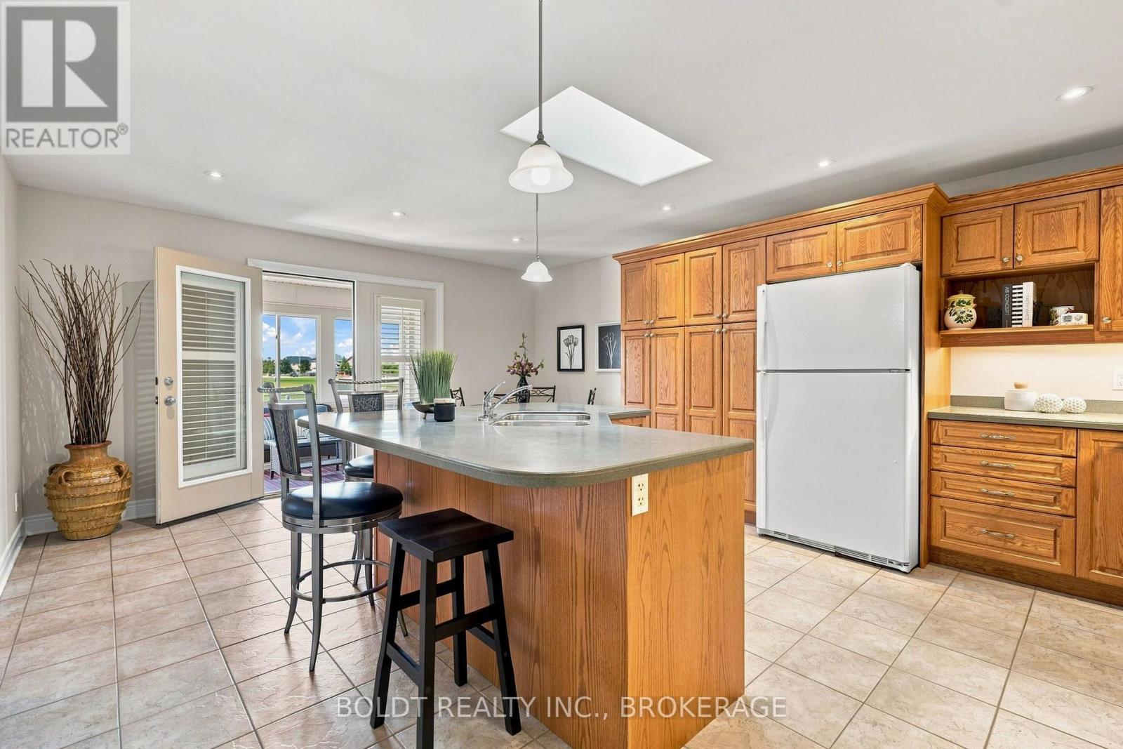 9 NICHOLAS DRIVE - Image 19