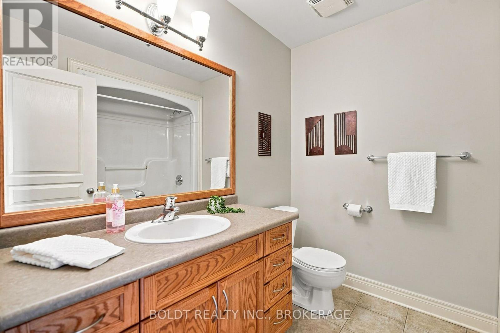 9 NICHOLAS DRIVE - Image 37