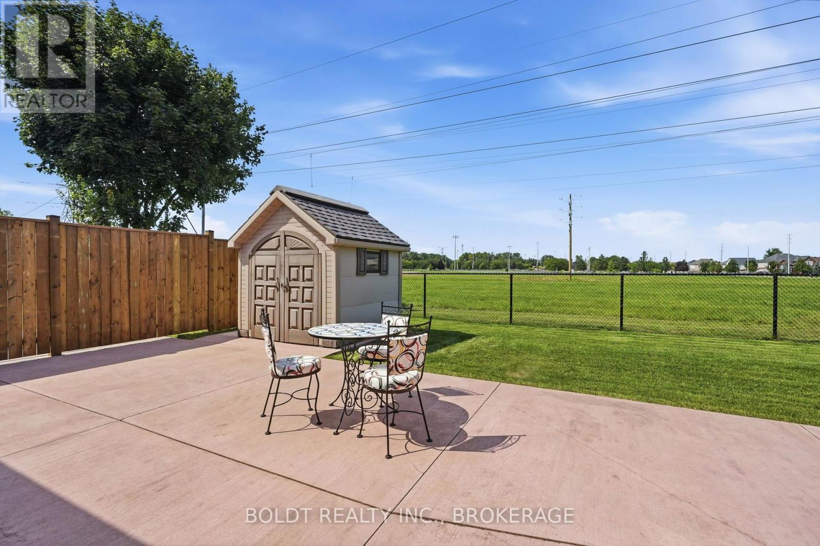 9 NICHOLAS DRIVE - Image 45