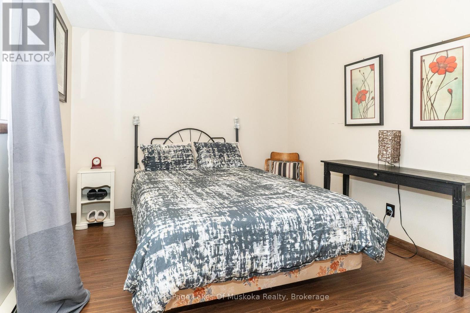 555 WAGNER STREET - 19