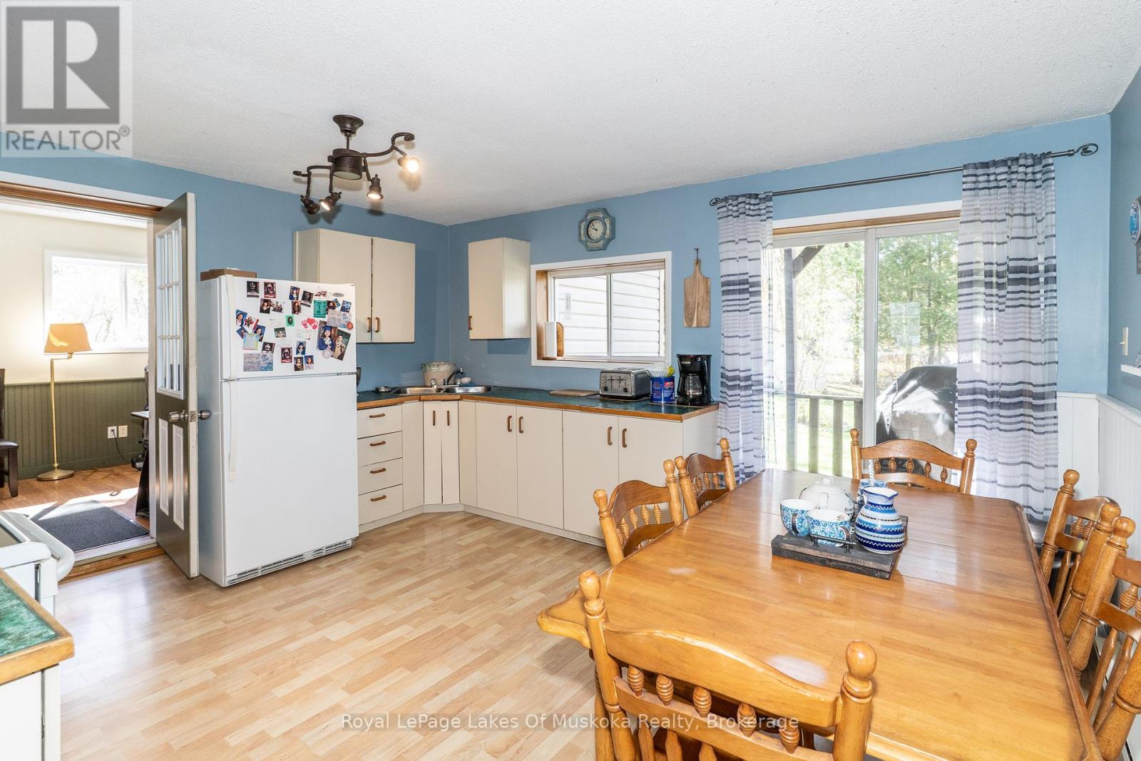 555 WAGNER STREET - 7