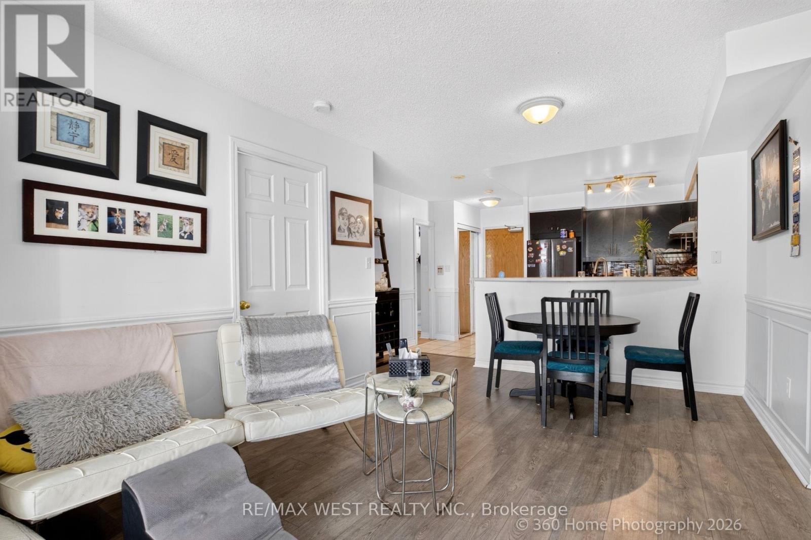 #706 7 LORRAINE DRIVE - 11