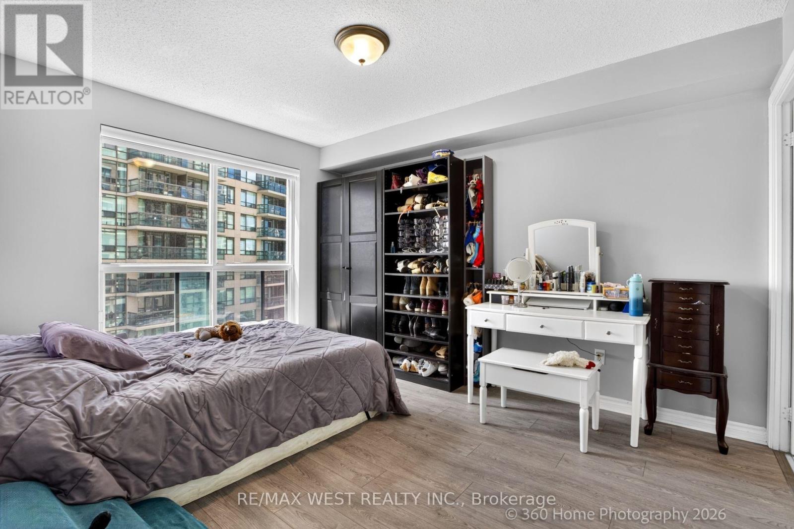 #706 7 LORRAINE DRIVE - 17