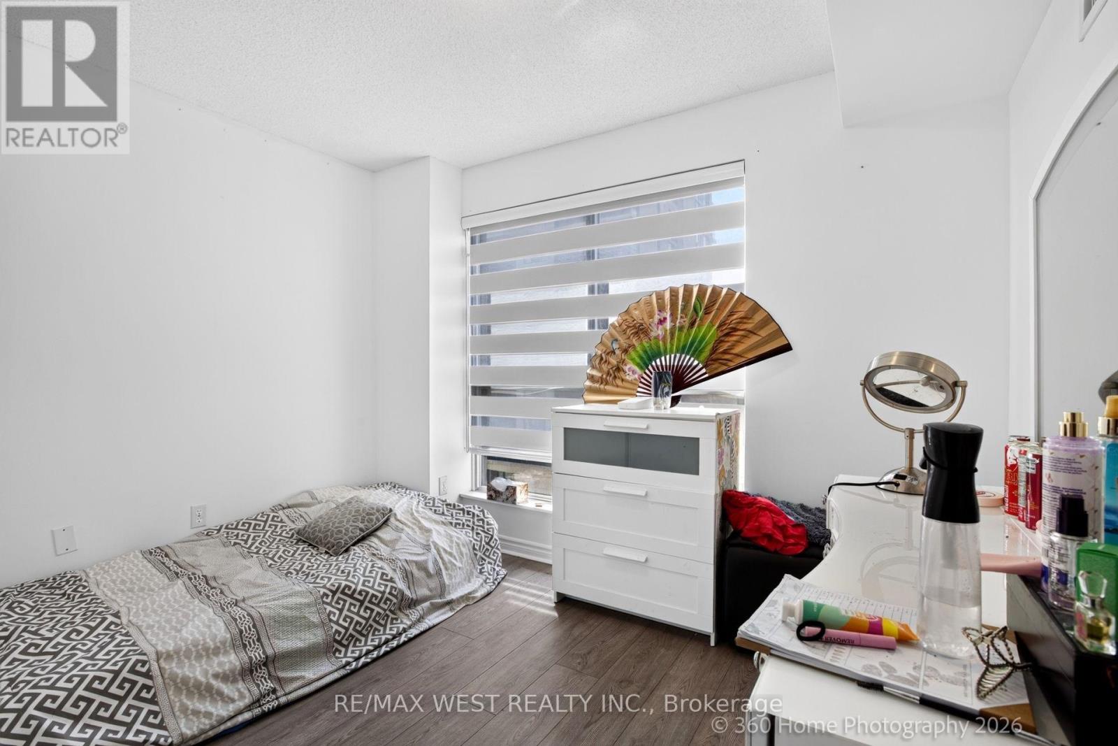 #706 7 LORRAINE DRIVE - 21
