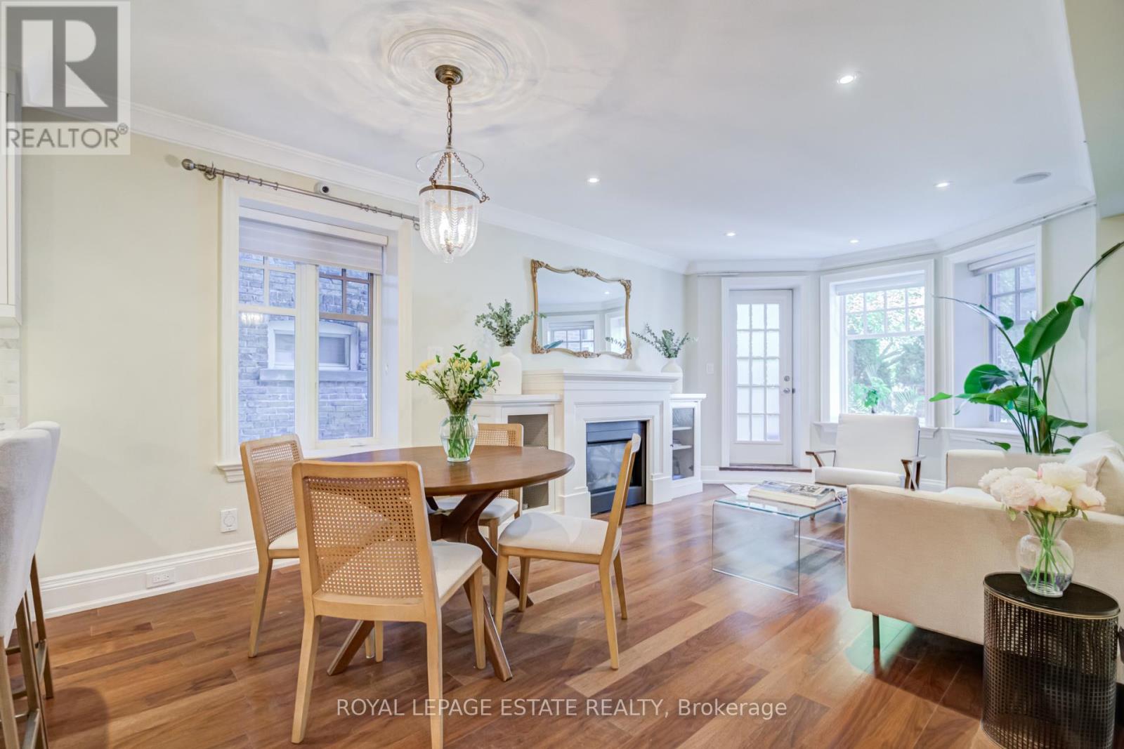 #1D 319 LONSDALE ROAD - 10