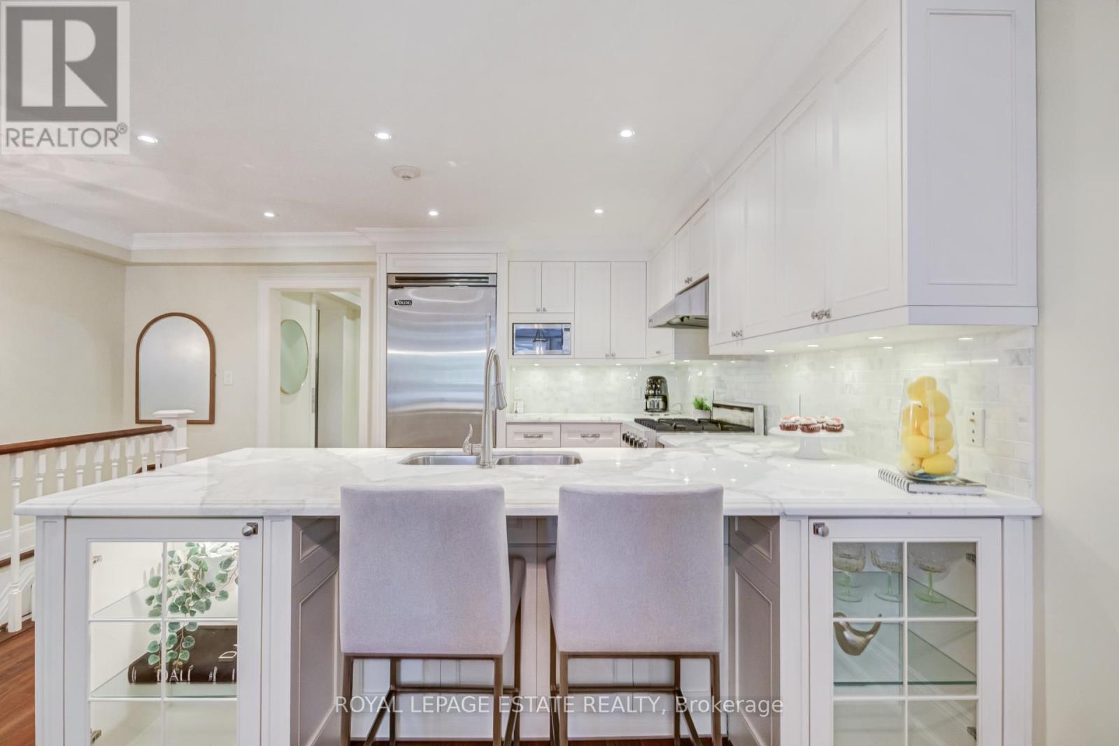 #1D 319 LONSDALE ROAD - 15