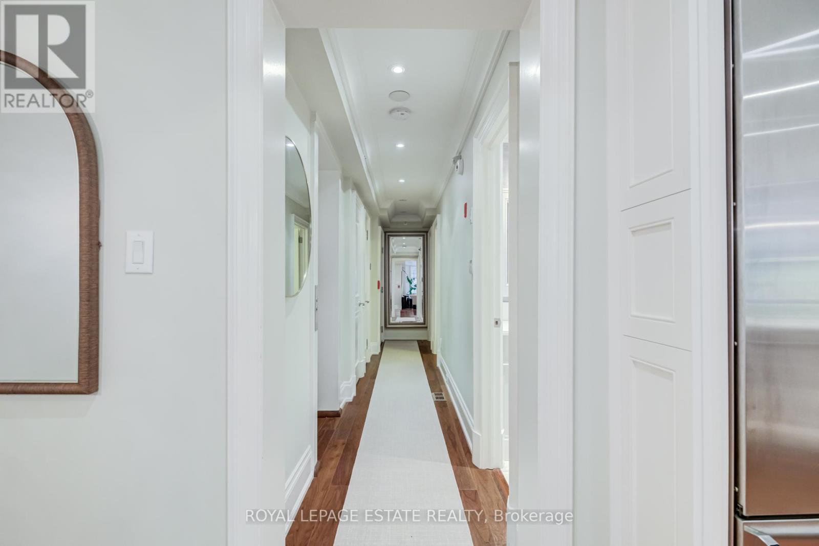 #1D 319 LONSDALE ROAD - Image 20
