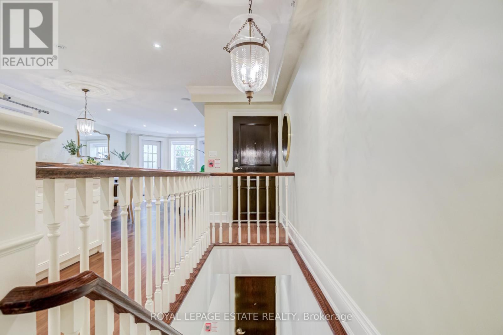 #1D 319 LONSDALE ROAD - Image 24