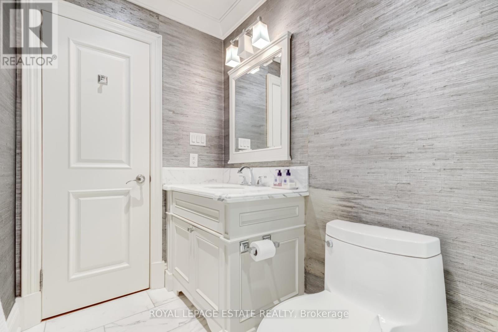 #1D 319 LONSDALE ROAD - Image 28