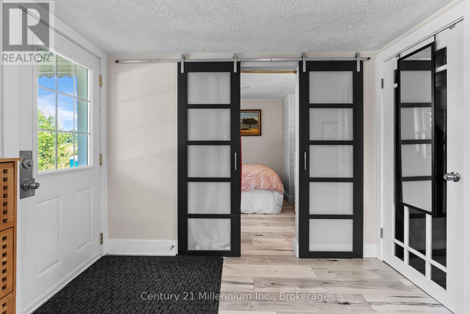 661 WATSON STREET - Image 14