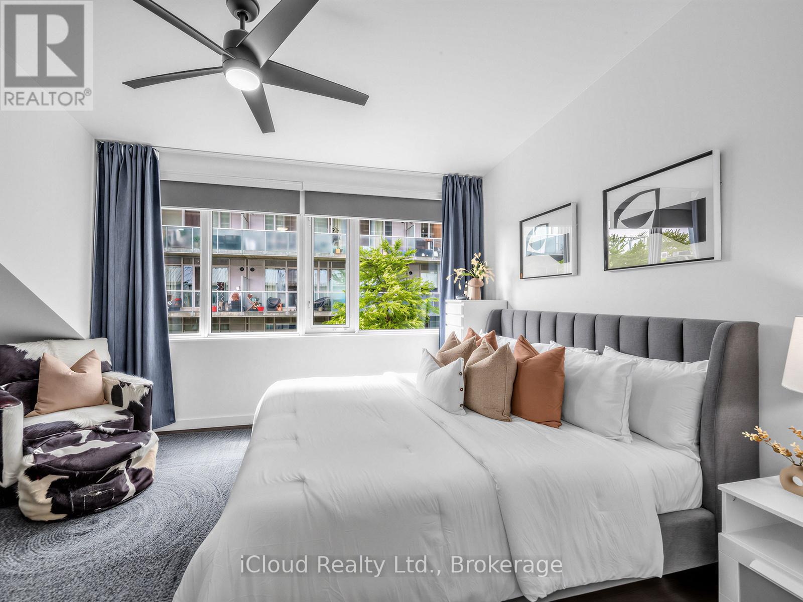 #244 201 CARLAW AVENUE - 18