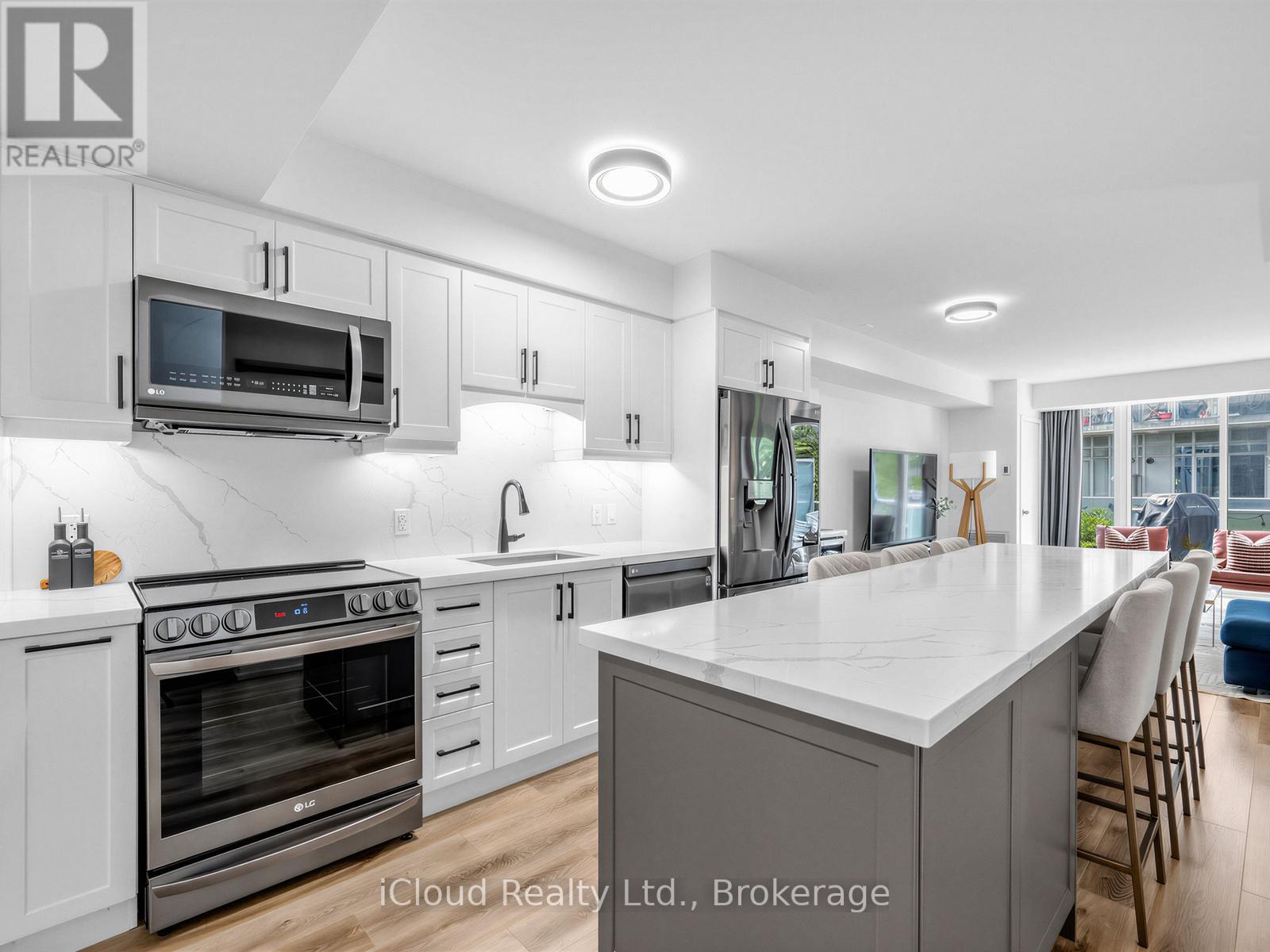 #244 201 CARLAW AVENUE - 4