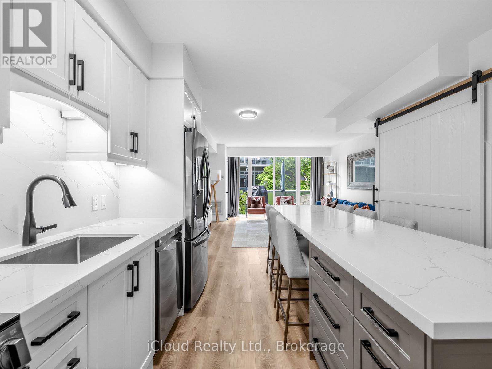 #244 201 CARLAW AVENUE - 6