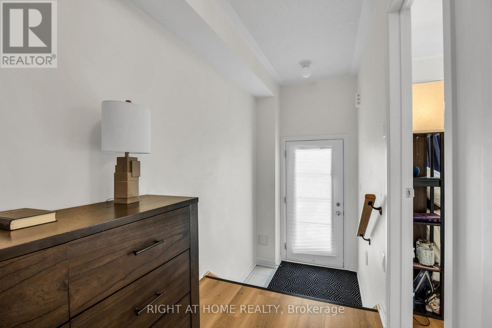 1451 GREEN ROAD - 13