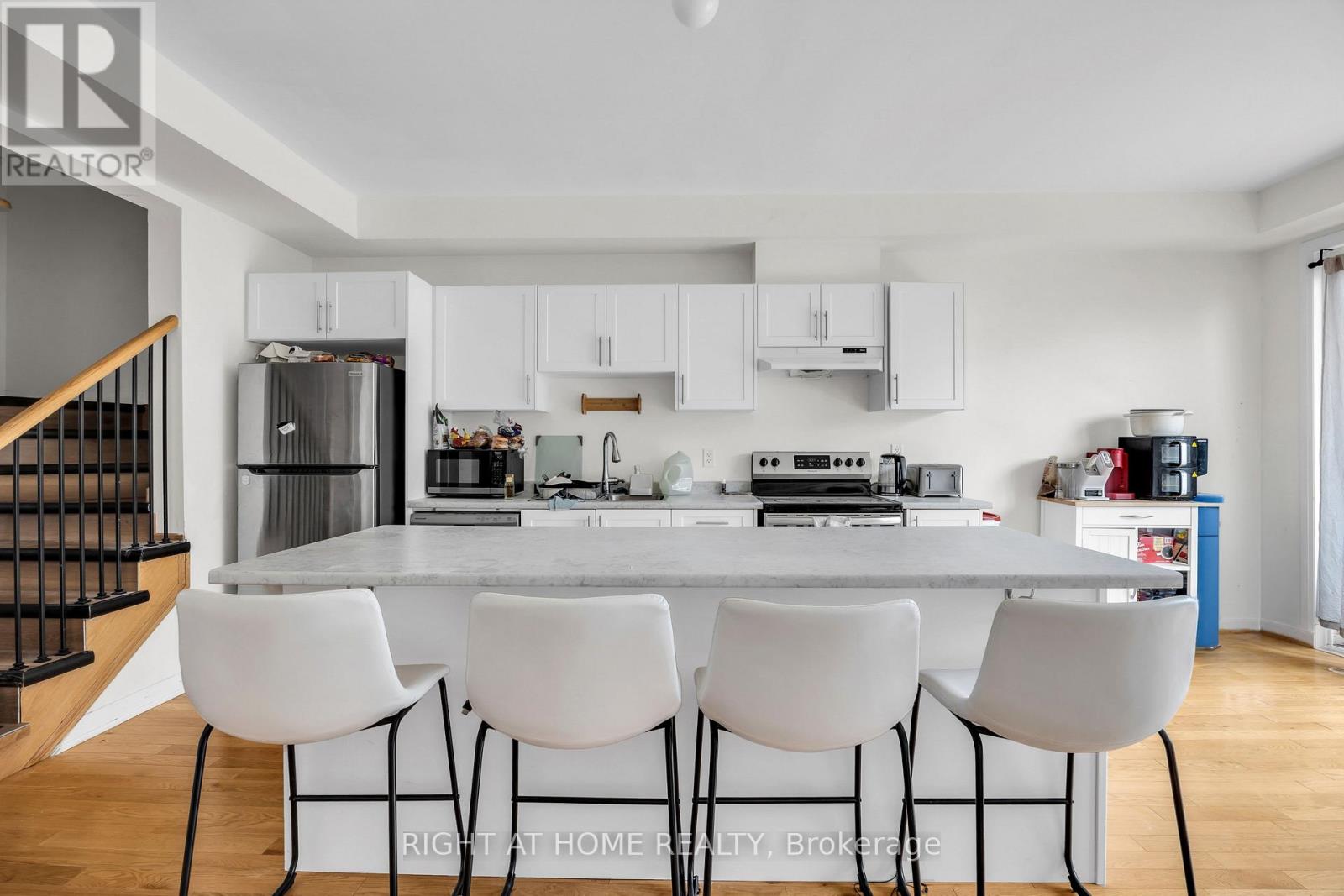 1451 GREEN ROAD - 22