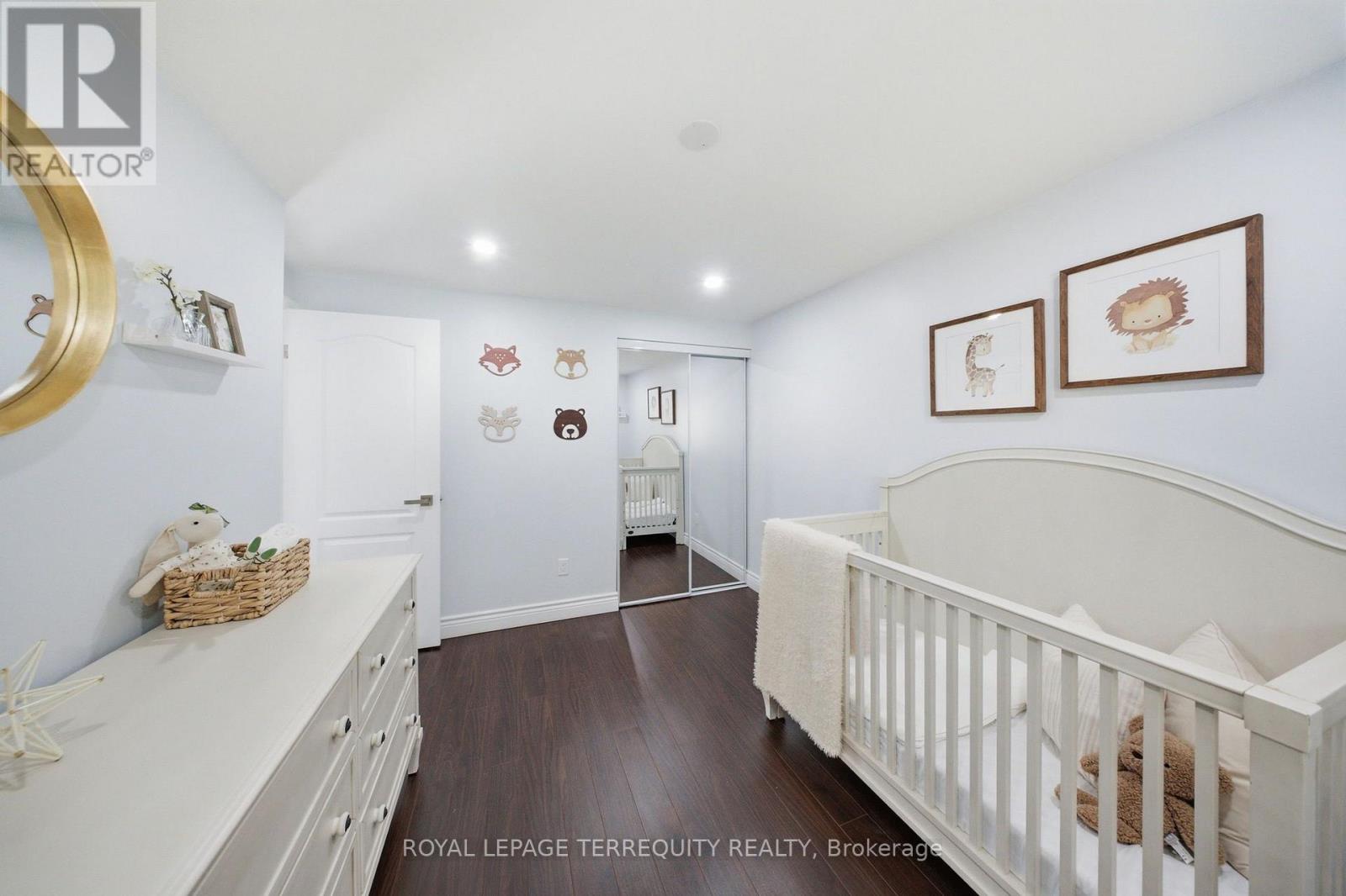 1013 ALBACORE MANOR - Image 25