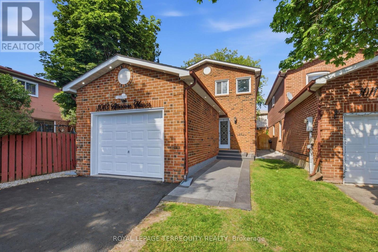 1013 ALBACORE MANOR - Image 4