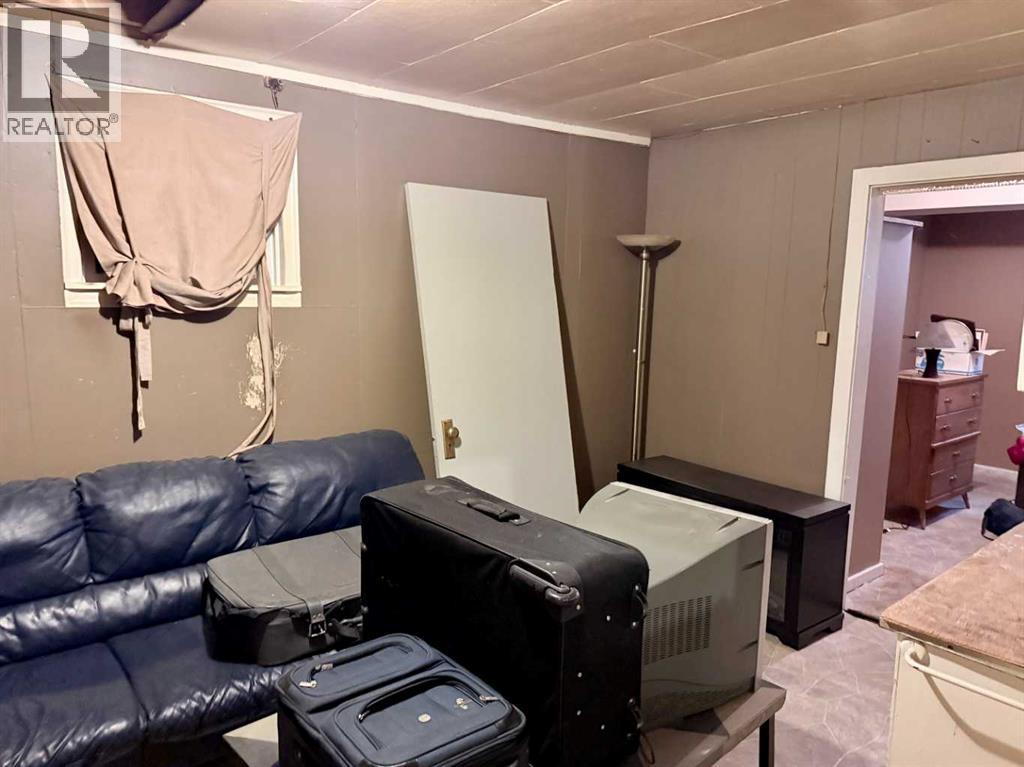 10211 102 Avenue, Lac La Biche