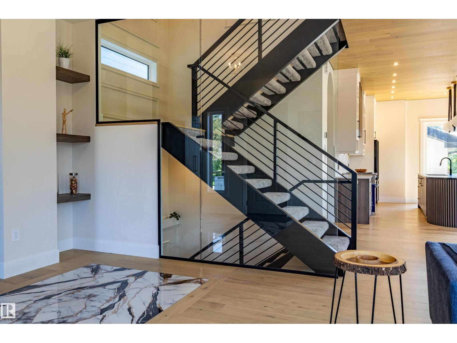 4142 122 ST NW - 9
