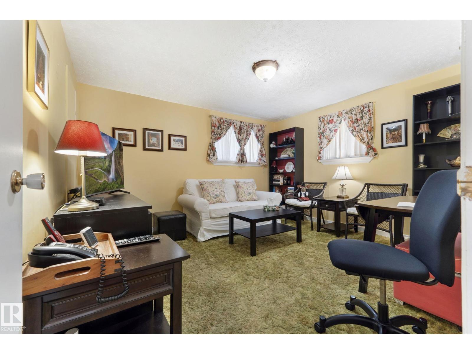11903 125 ST NW - 38