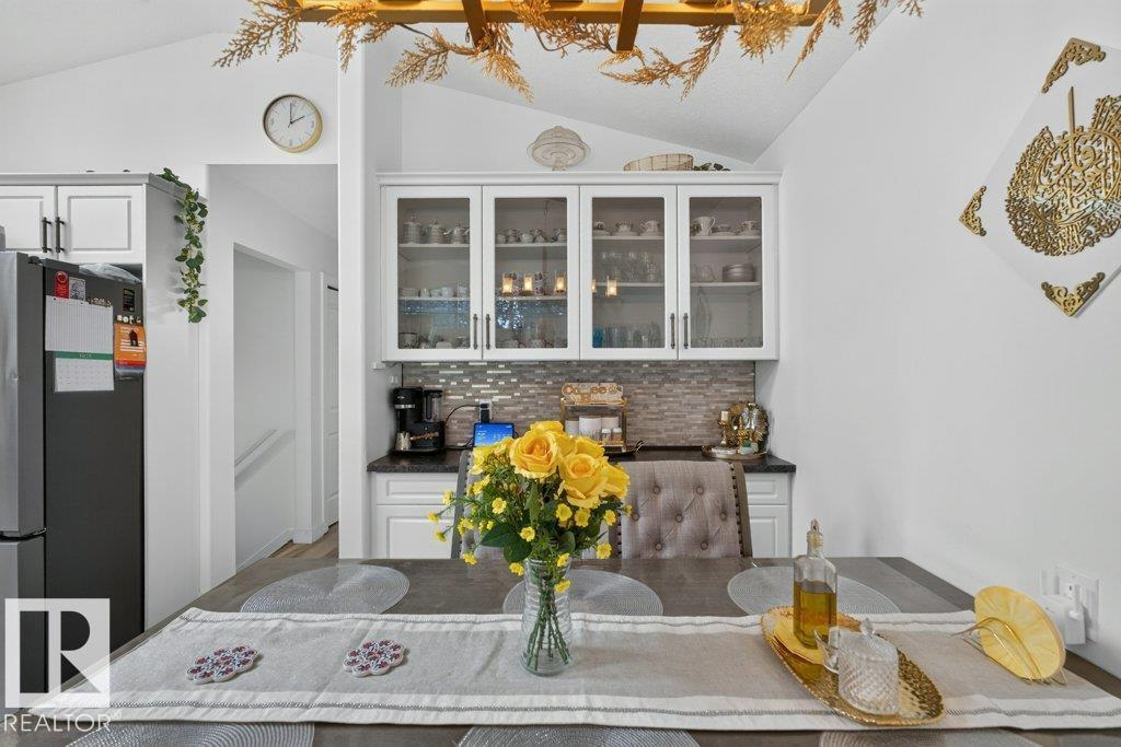 12219 89 ST NW - 11