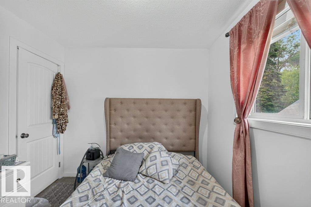 12219 89 ST NW - 18