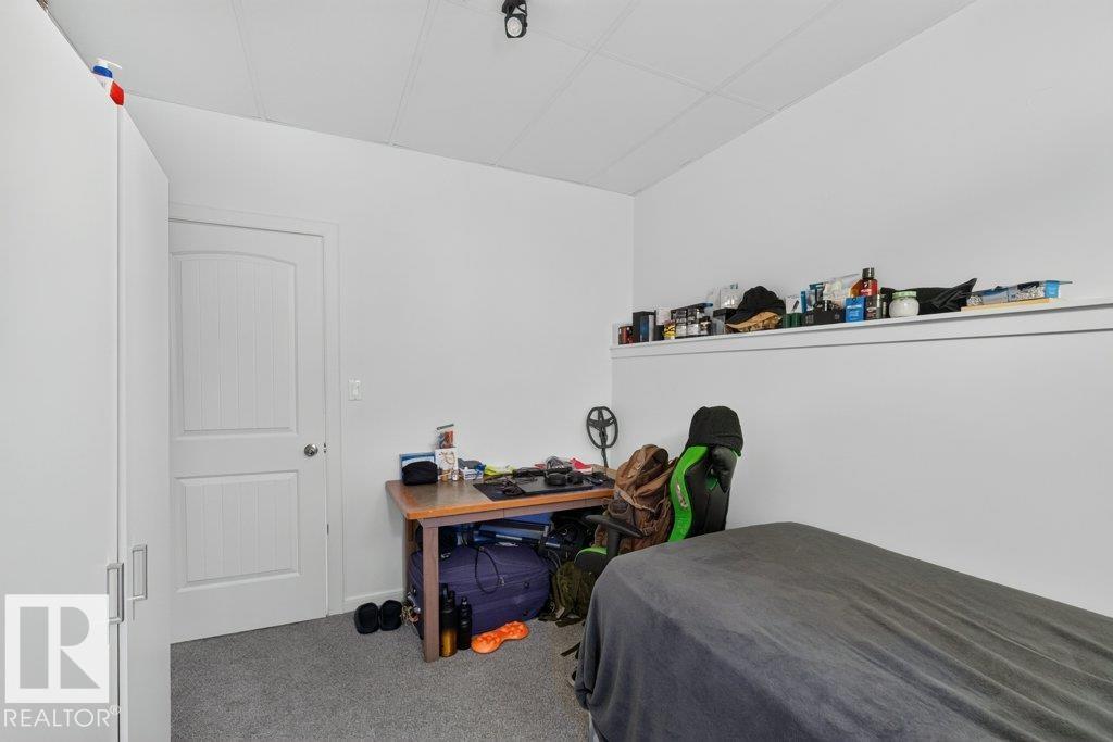 12219 89 ST NW - 35