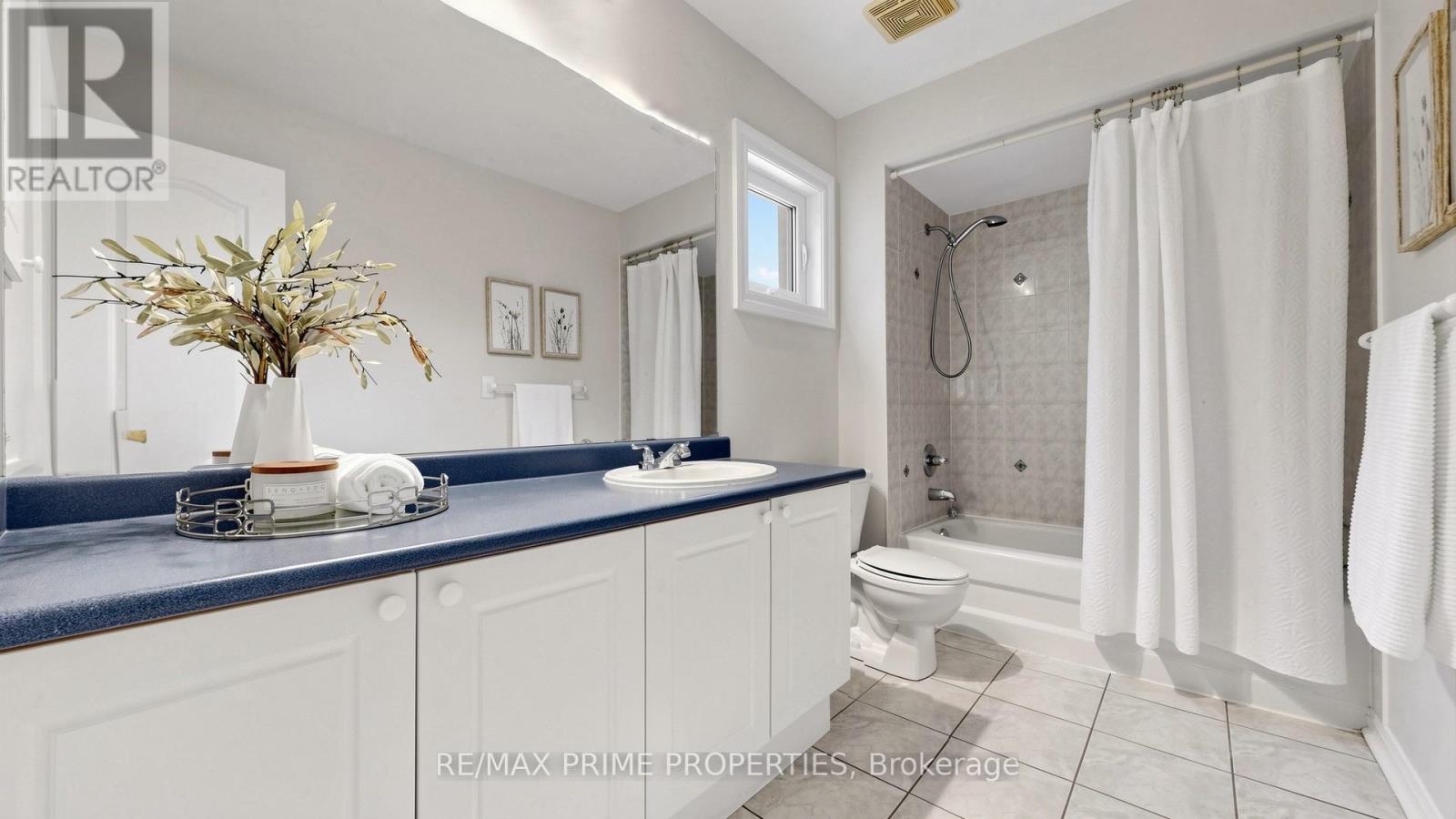 105 SETTLEMENT PARK AVENUE - Image 28