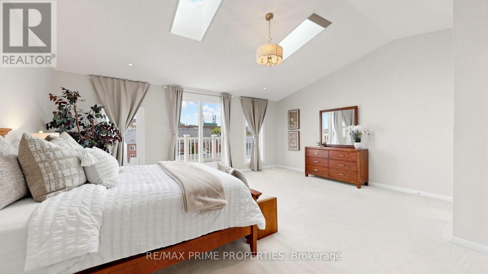 105 SETTLEMENT PARK AVENUE - Image 31
