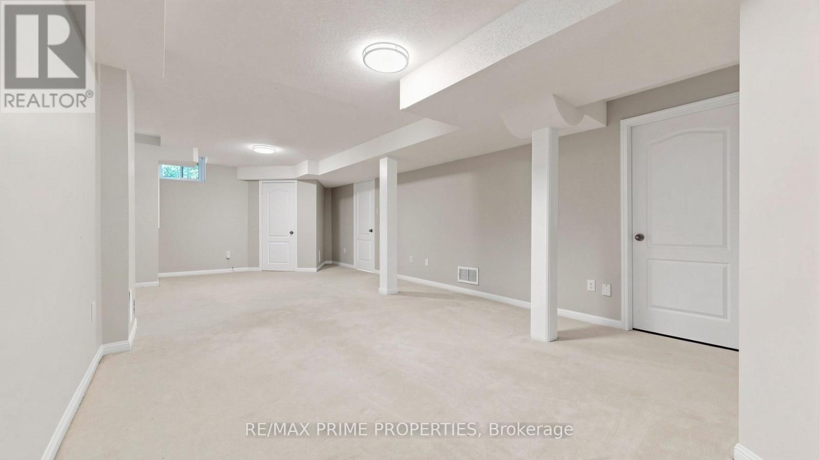 105 SETTLEMENT PARK AVENUE - Image 37