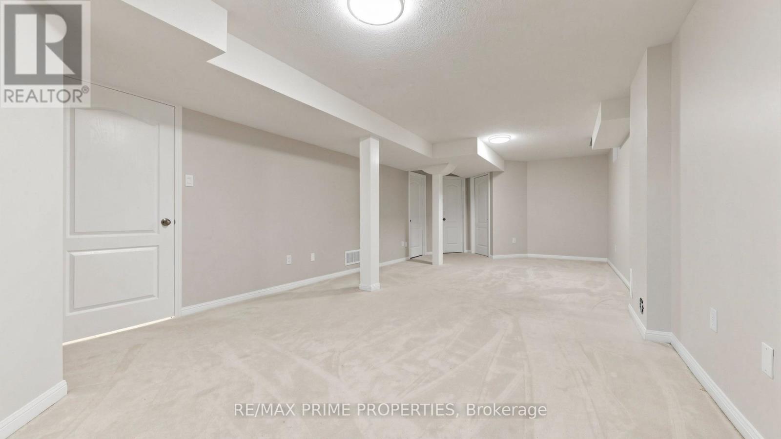 105 SETTLEMENT PARK AVENUE - Image 38