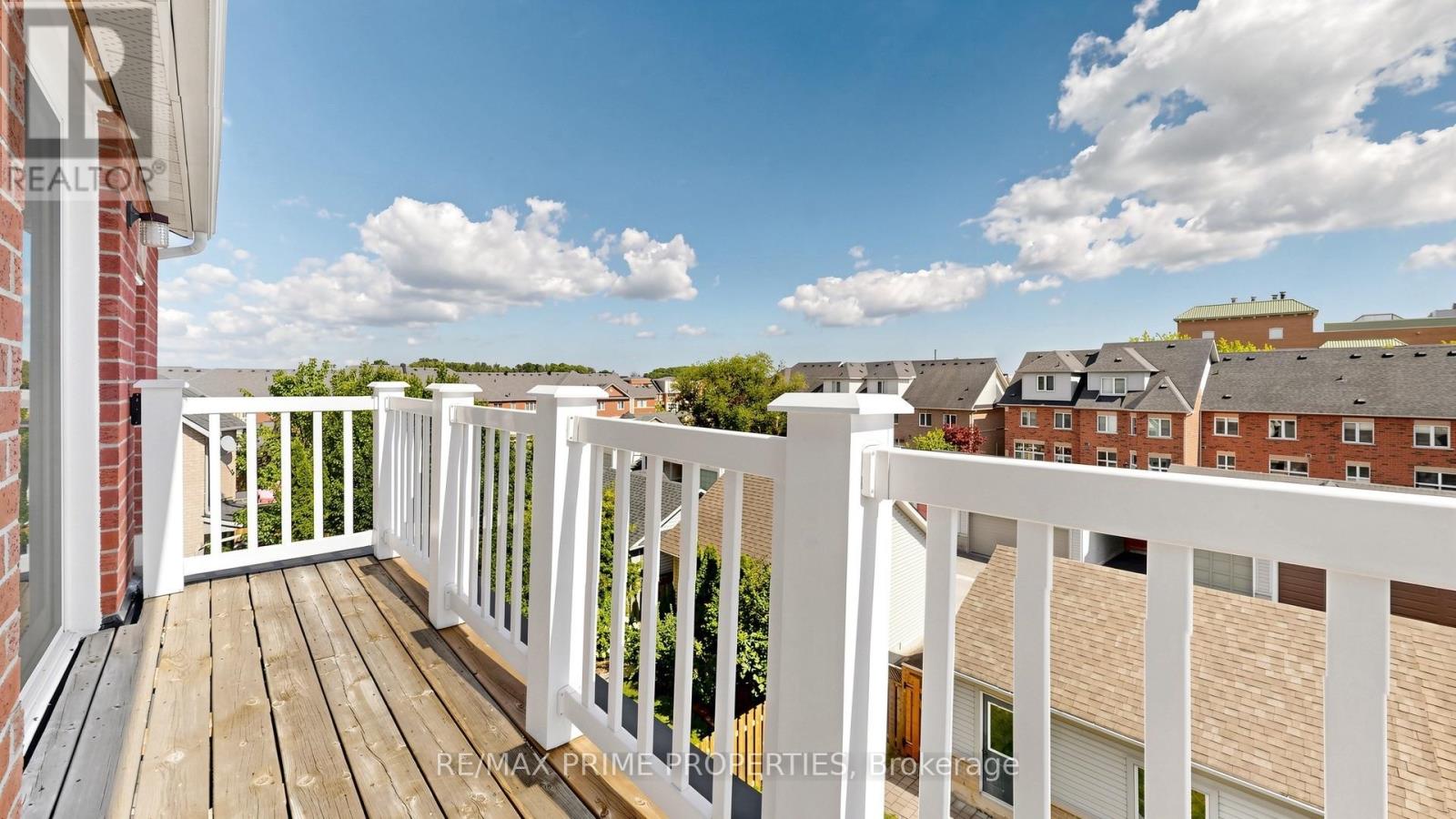 105 SETTLEMENT PARK AVENUE - Image 41