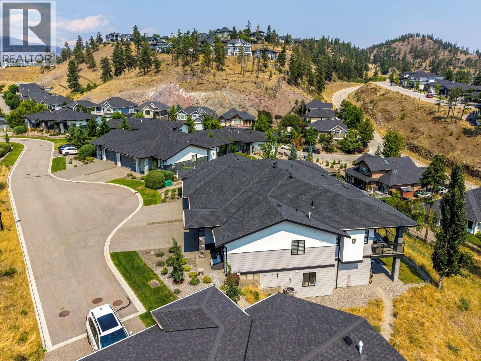 2 1349 Rocky Point Drive, Kelowna