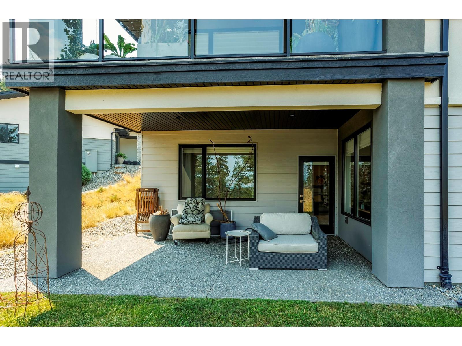 2 1349 Rocky Point Drive, Kelowna