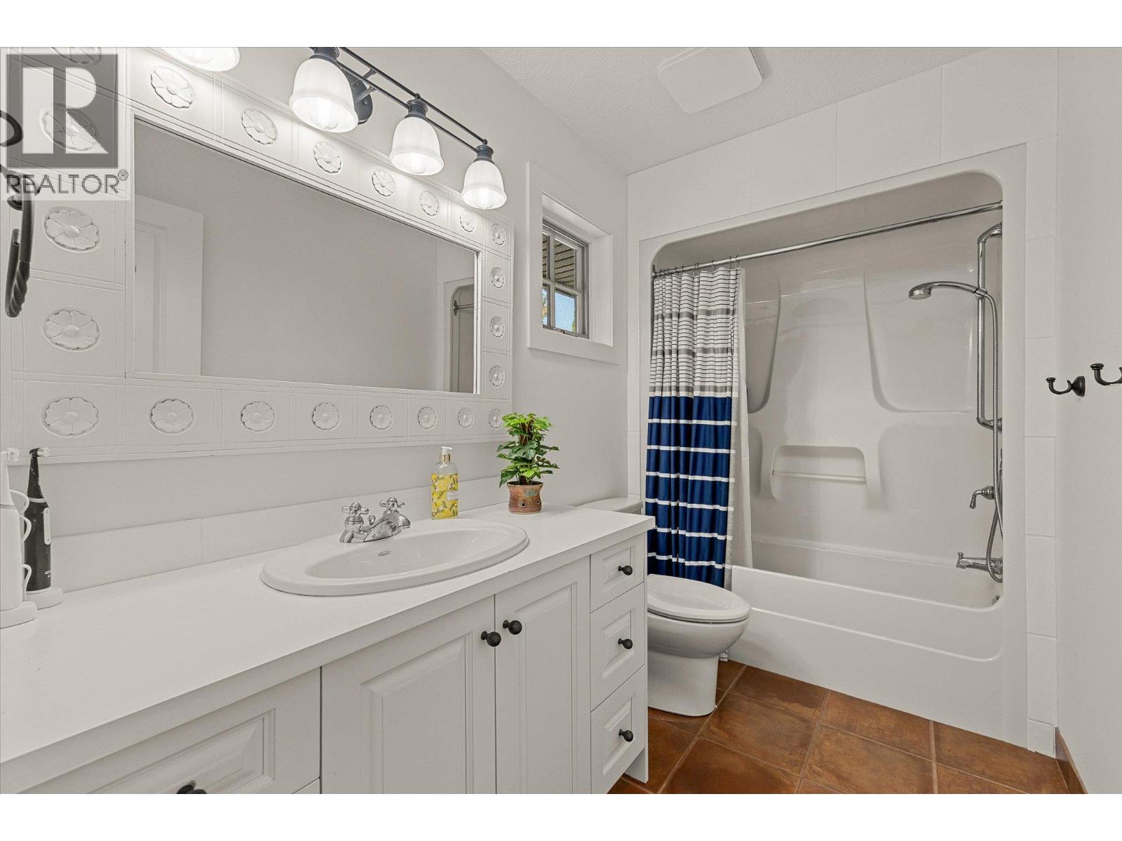  4295 Hobson Road, Kelowna