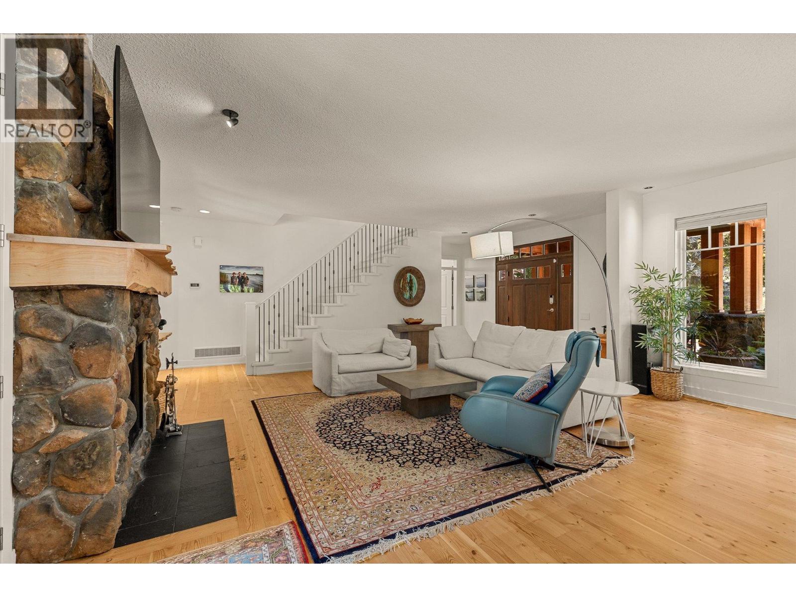  4295 Hobson Road, Kelowna