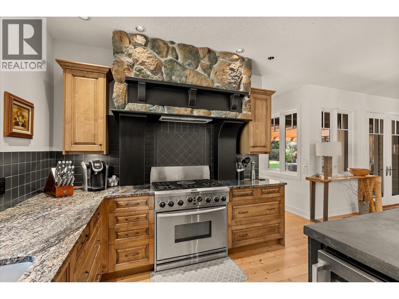  4295 Hobson Road, Kelowna