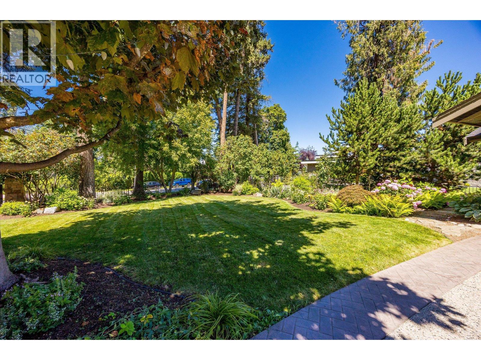  4295 Hobson Road, Kelowna