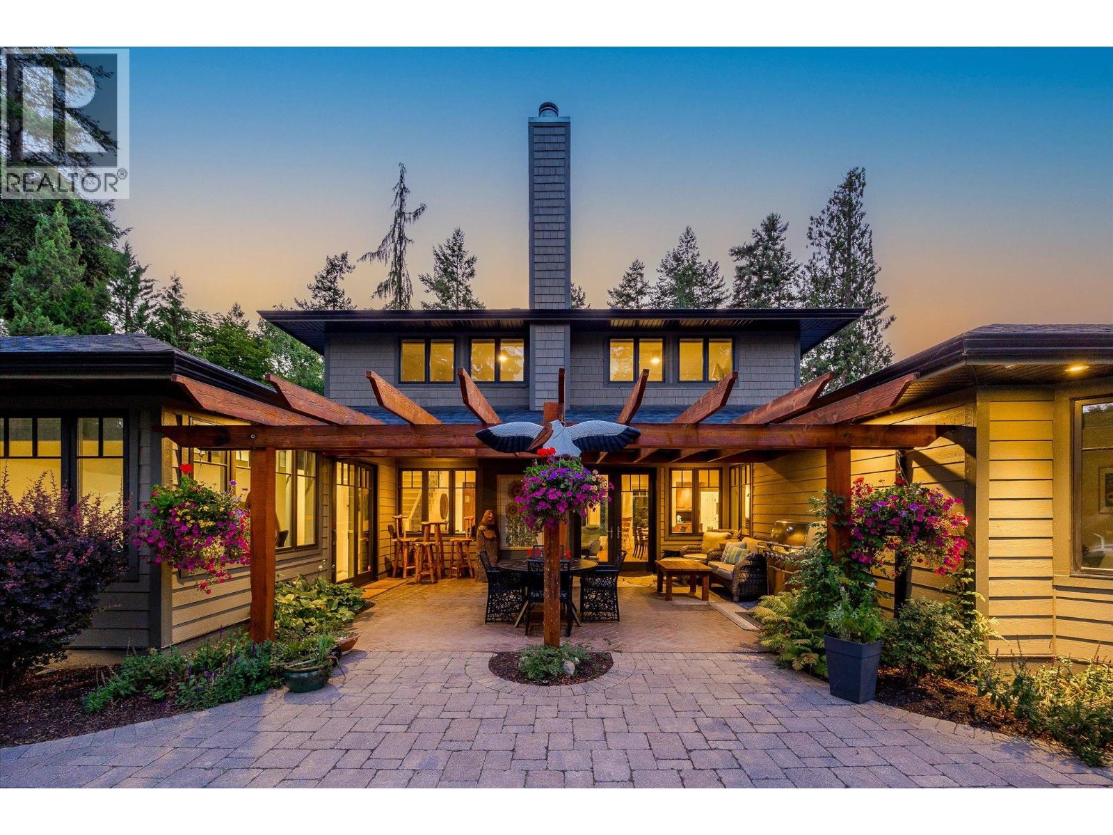  4295 Hobson Road, Kelowna