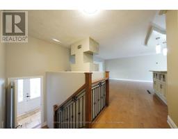 1195 Holton Heights Drive, Oakville, ON L6H2E6 Photo 12