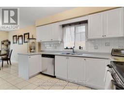 552 Wildgrass Road, Mississauga, ON L5B4H7 Photo 17