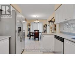 552 Wildgrass Road, Mississauga, ON L5B4H7 Photo 18