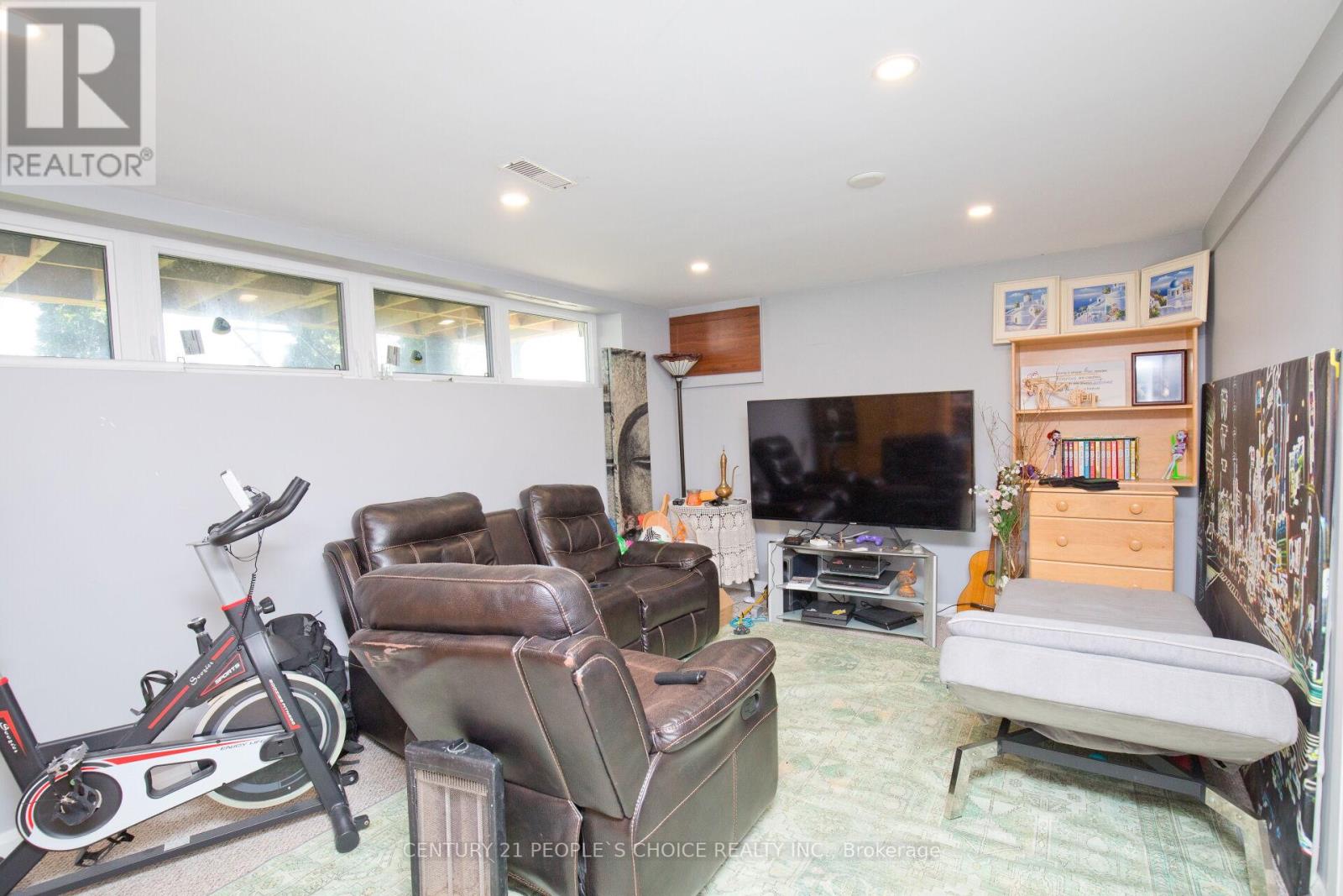 50 JEFFCOAT DRIVE - Image 38