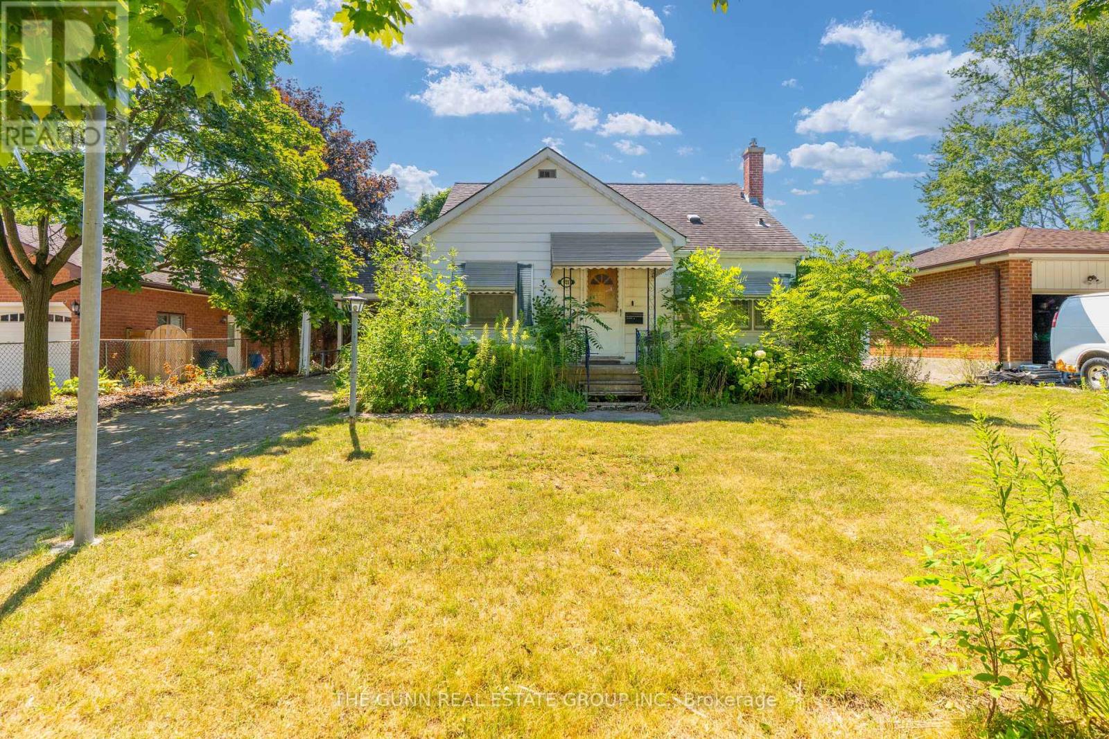 931 WILLOW DRIVE - Image 3